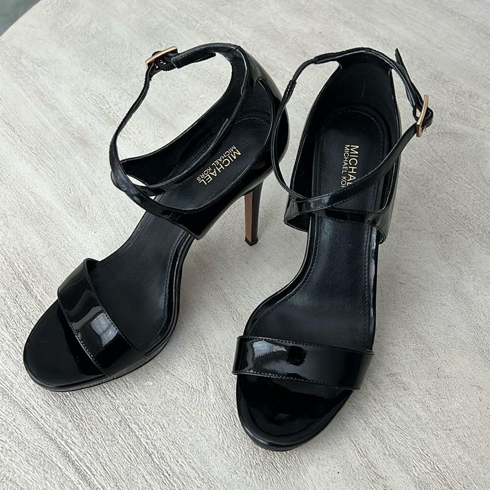 Michael Kors Black Patent Leather Sandal‎ Heels Women’s Size 7.5